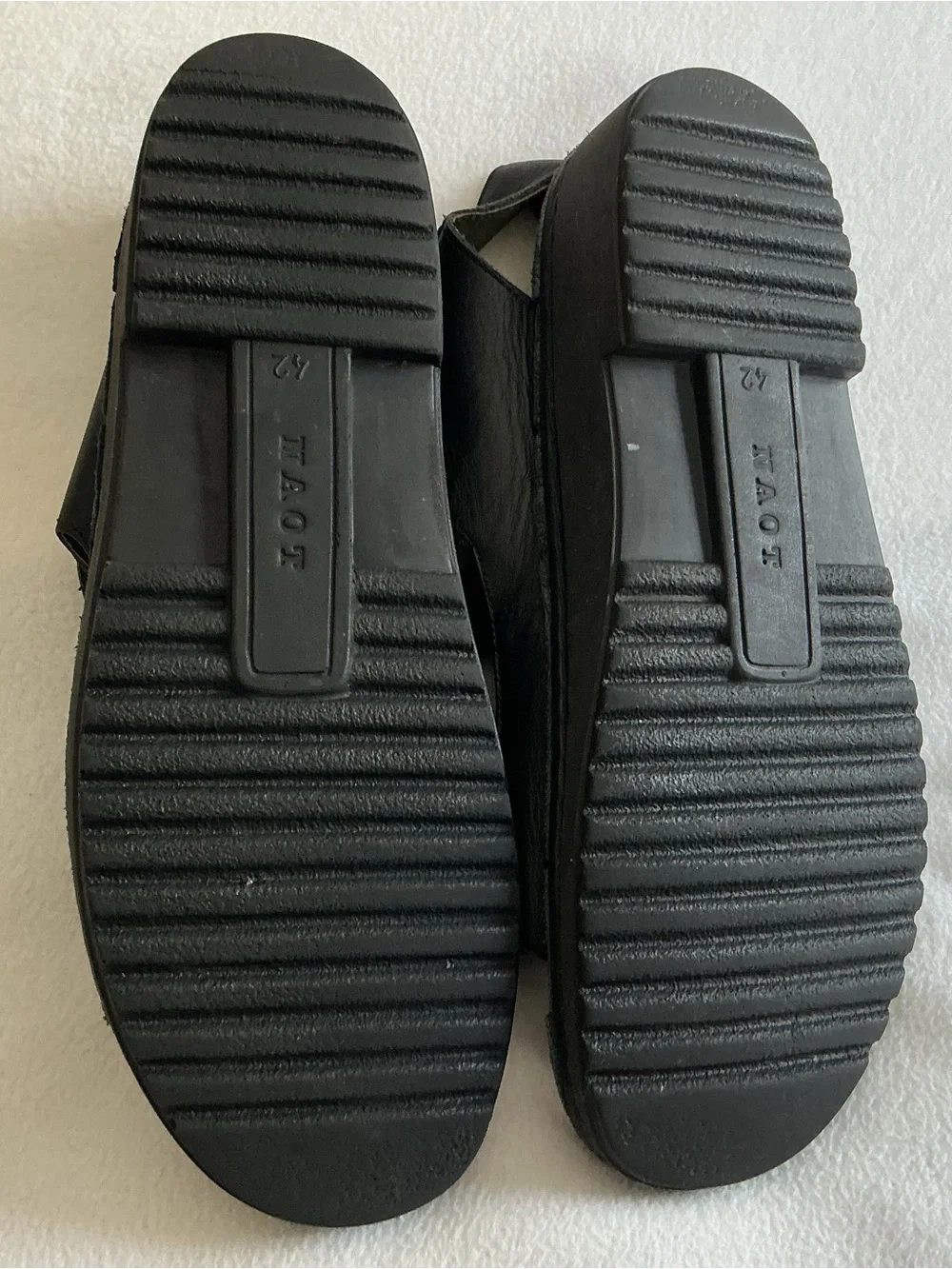 Naot Women’s Andes Black Leather Comfort Backstrap Sandals Size 42 US 11
